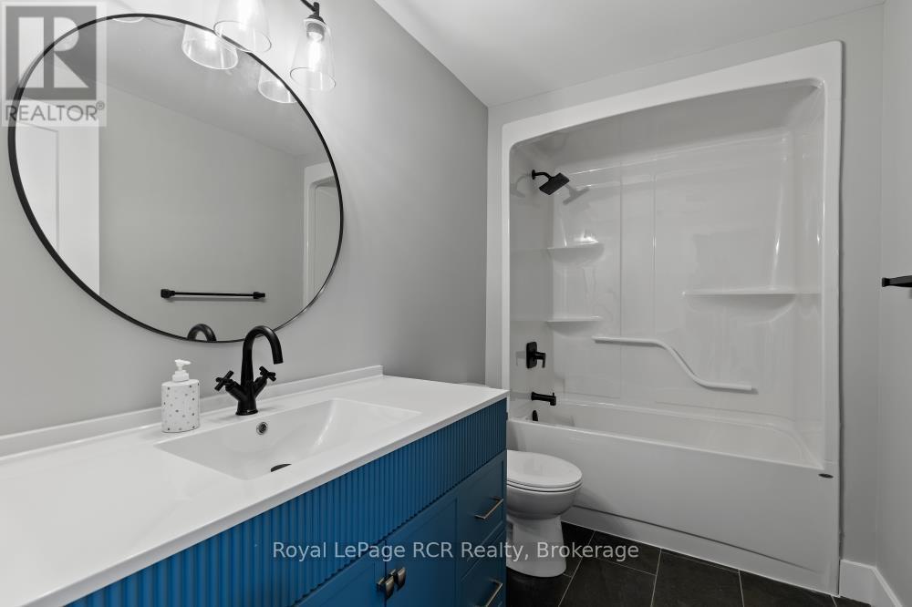 13 Jonathan Crescent, South Bruce, Ontario  N0G 2J0 - Photo 28 - X12391170
