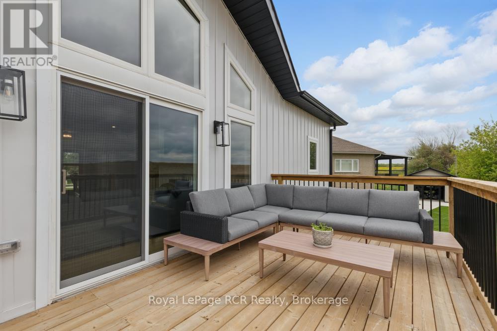 13 Jonathan Crescent, South Bruce, Ontario  N0G 2J0 - Photo 36 - X12391170