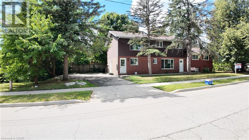 379 Holly Street, Waterloo, Ontario  N2L 4G5 - Photo 3 - 40761936