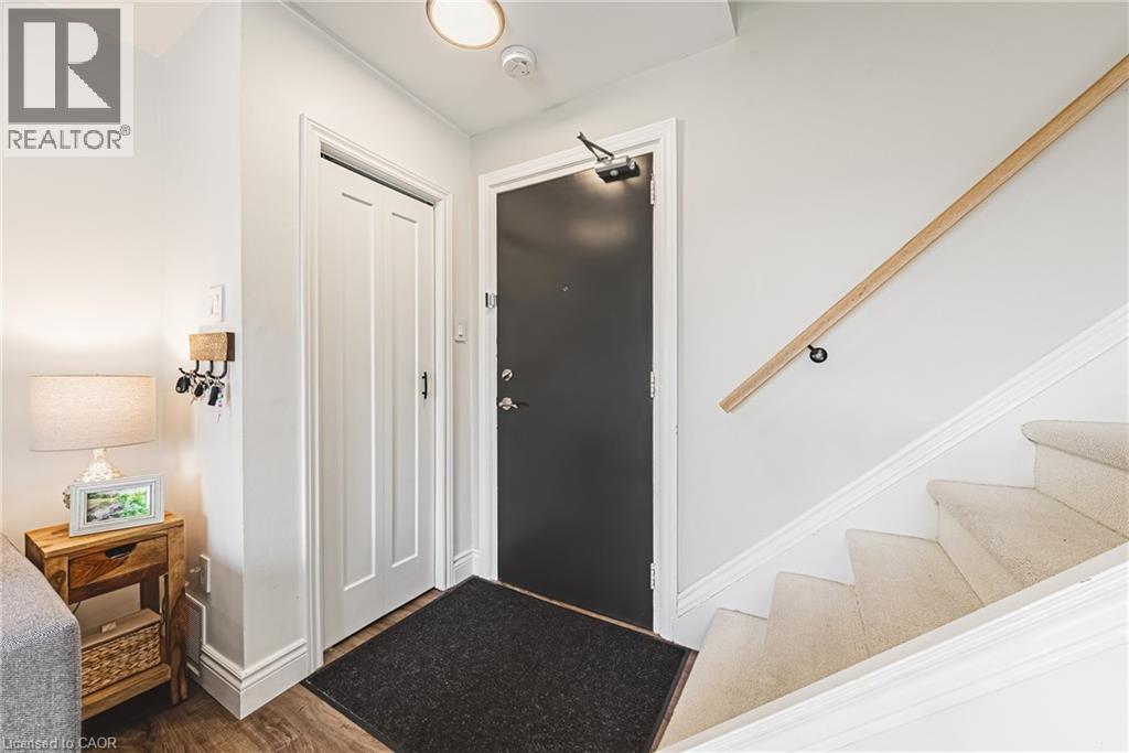 469 Claridge Road Unit# 1, Burlington, Ontario  L7N 2S1 - Photo 7 - 40765032