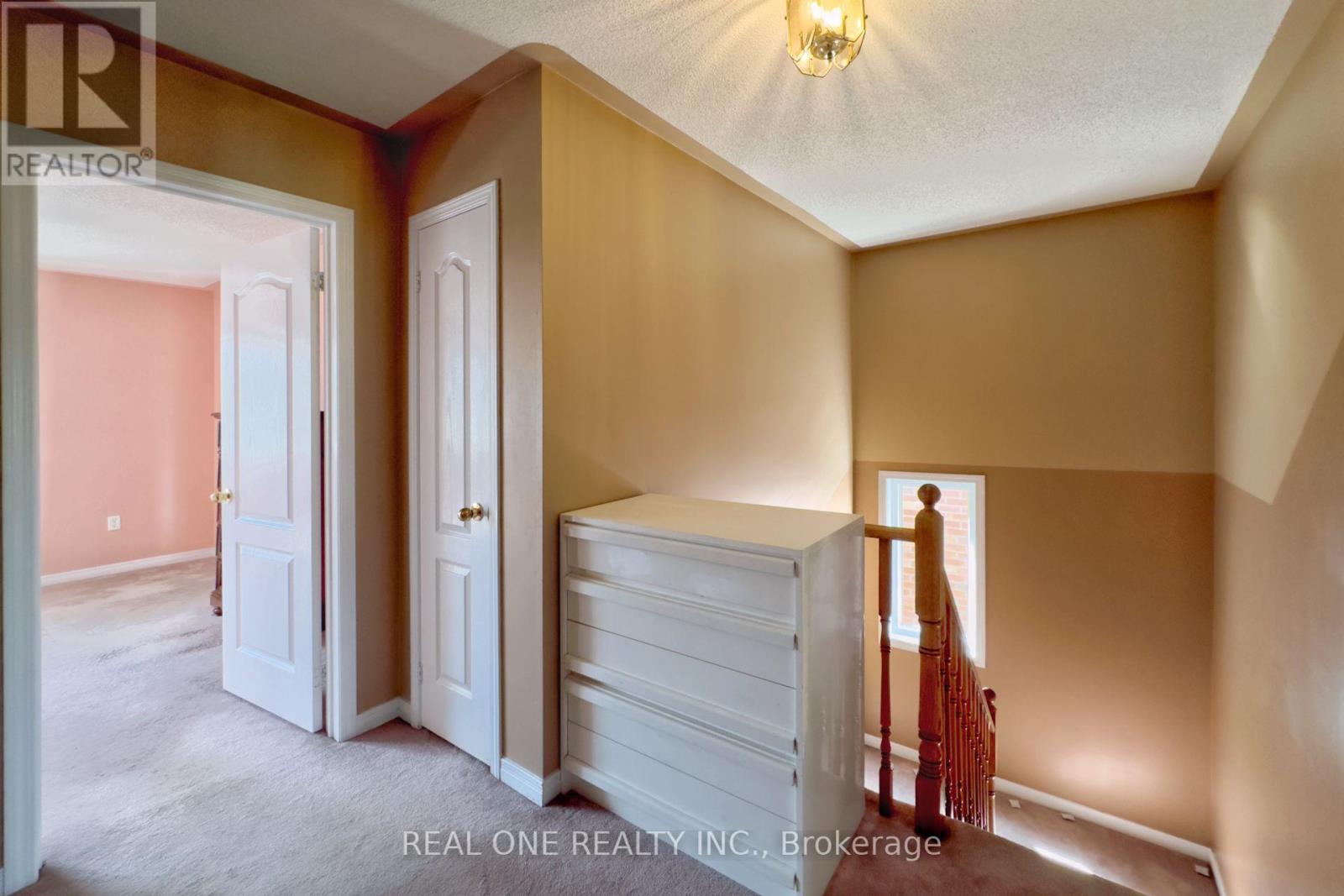 191 Flagstone Way, Newmarket, Ontario  L3X 2Z7 - Photo 14 - N12390947