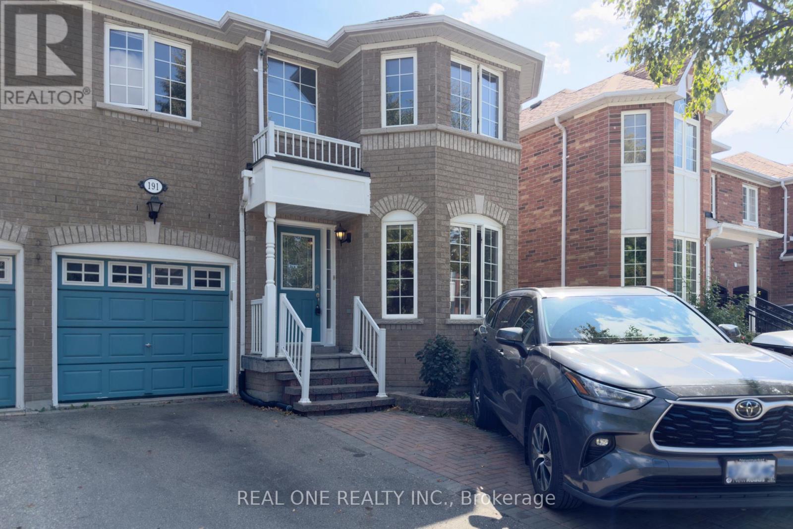 191 Flagstone Way, Newmarket, Ontario  L3X 2Z7 - Photo 2 - N12390947