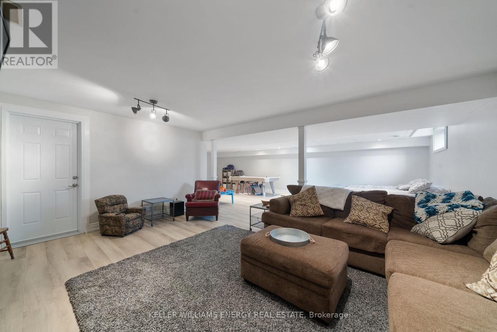 20 Lagoon Drive, Kawartha Lakes, Ontario  K0M 1N0 - Photo 20 - X12391066