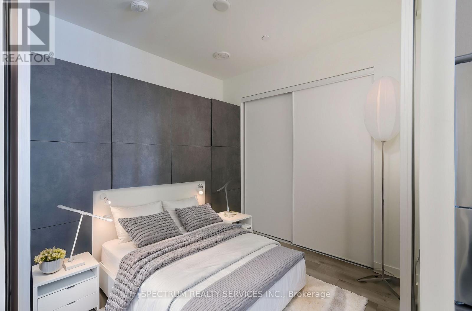 215 - 1808 St. Clair Avenue W, Toronto, Ontario  M6N 0C1 - Photo 27 - W12390983