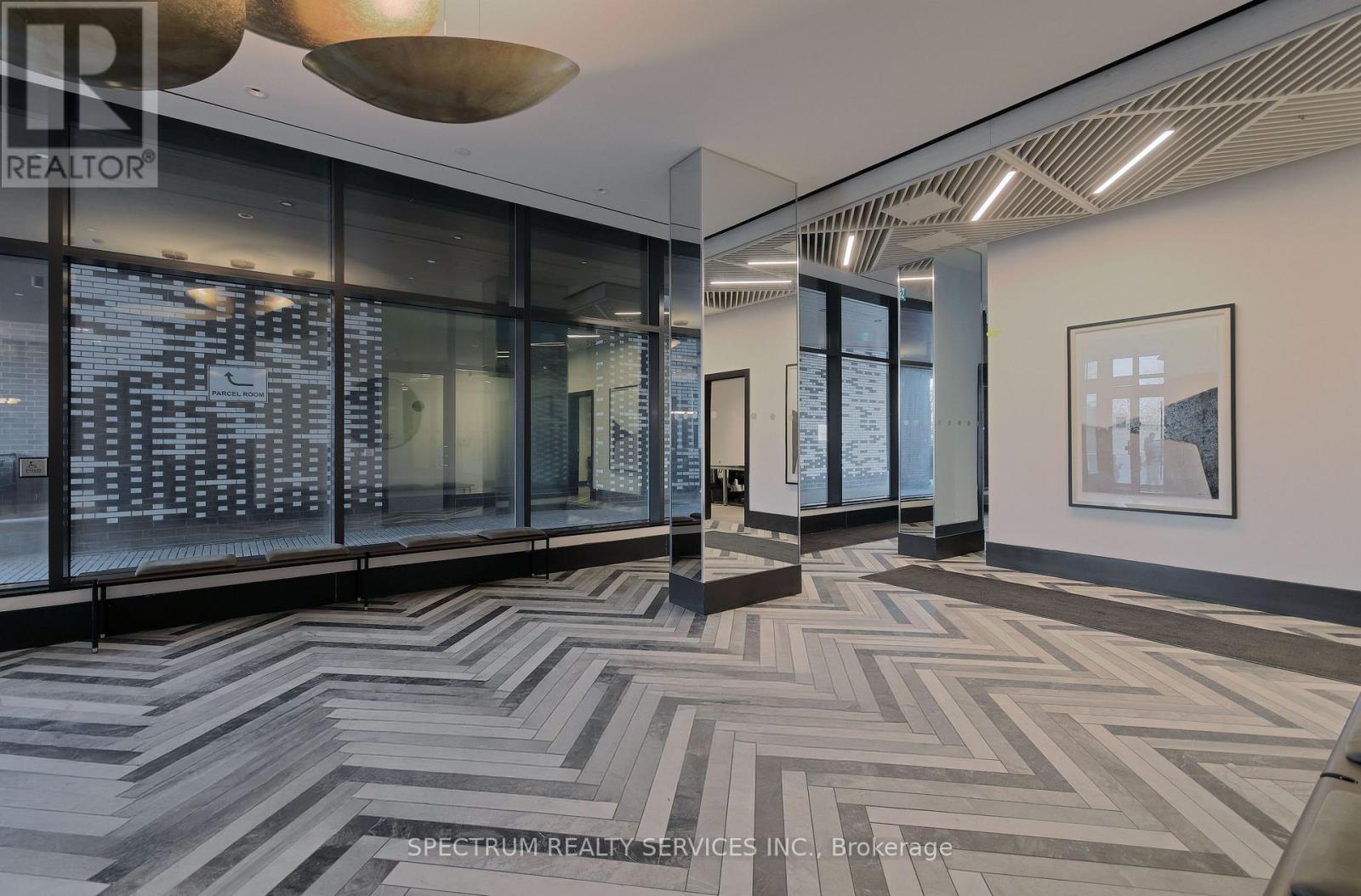 215 - 1808 St. Clair Avenue W, Toronto, Ontario  M6N 0C1 - Photo 4 - W12390983
