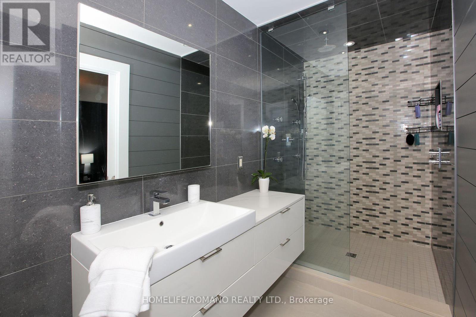 14 Ramage Lane, Toronto, Ontario  M9C 5S6 - Photo 23 - W12391001