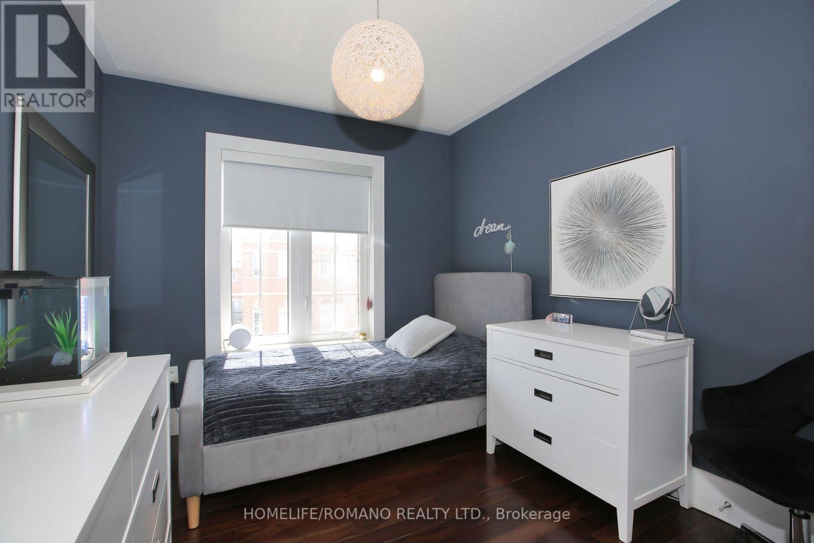 14 Ramage Lane, Toronto, Ontario  M9C 5S6 - Photo 26 - W12391001
