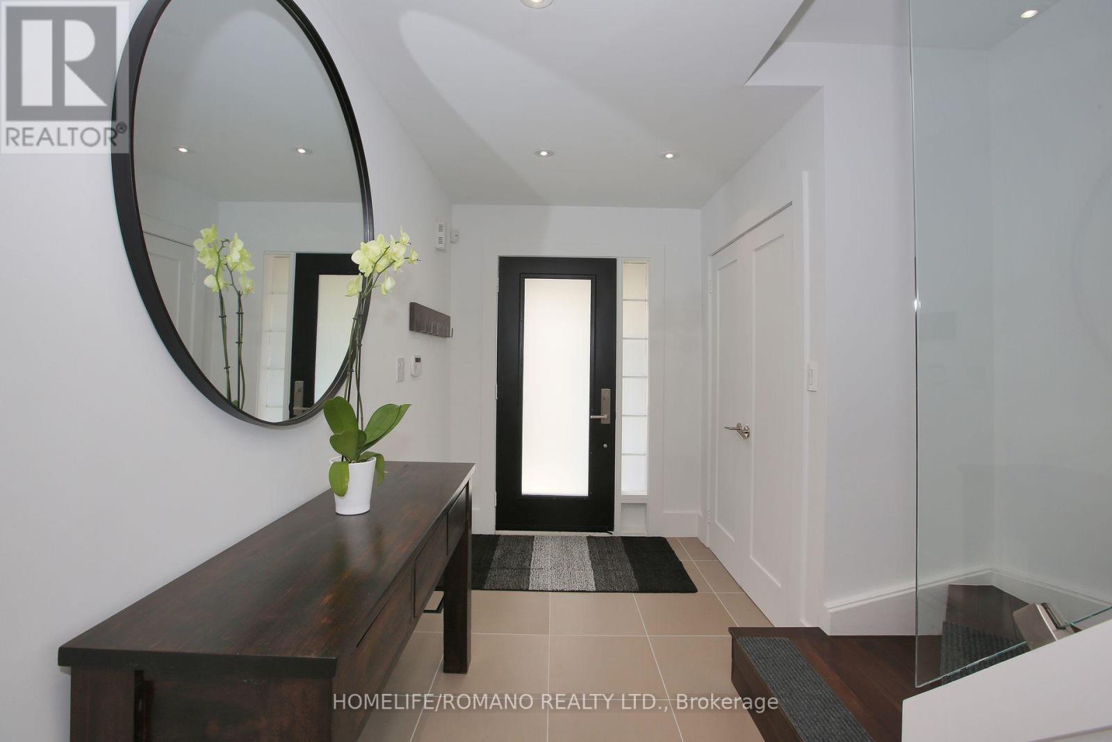 14 Ramage Lane, Toronto, Ontario  M9C 5S6 - Photo 3 - W12391001