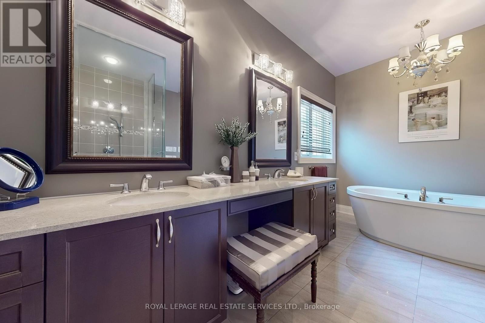 149 Coastline Drive, Brampton, Ontario  L6Y 0L7 - Photo 29 - W12391022