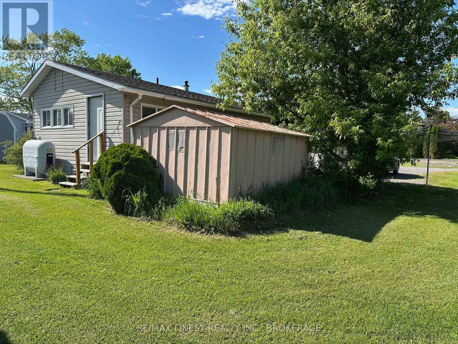 4425 Front Street, Frontenac, Ontario  K0H 2W0 - Photo 13 - X12376789