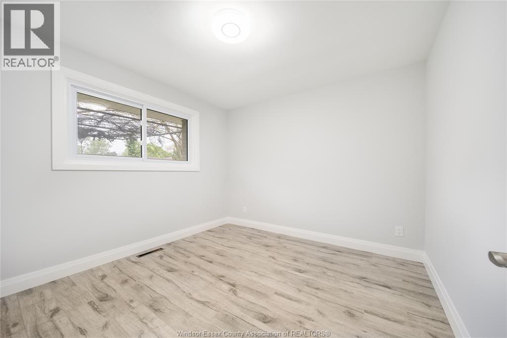 890 Wallace Avenue Unit# Main, Windsor, Ontario  N9G 2P3 - Photo 32 - 25022841