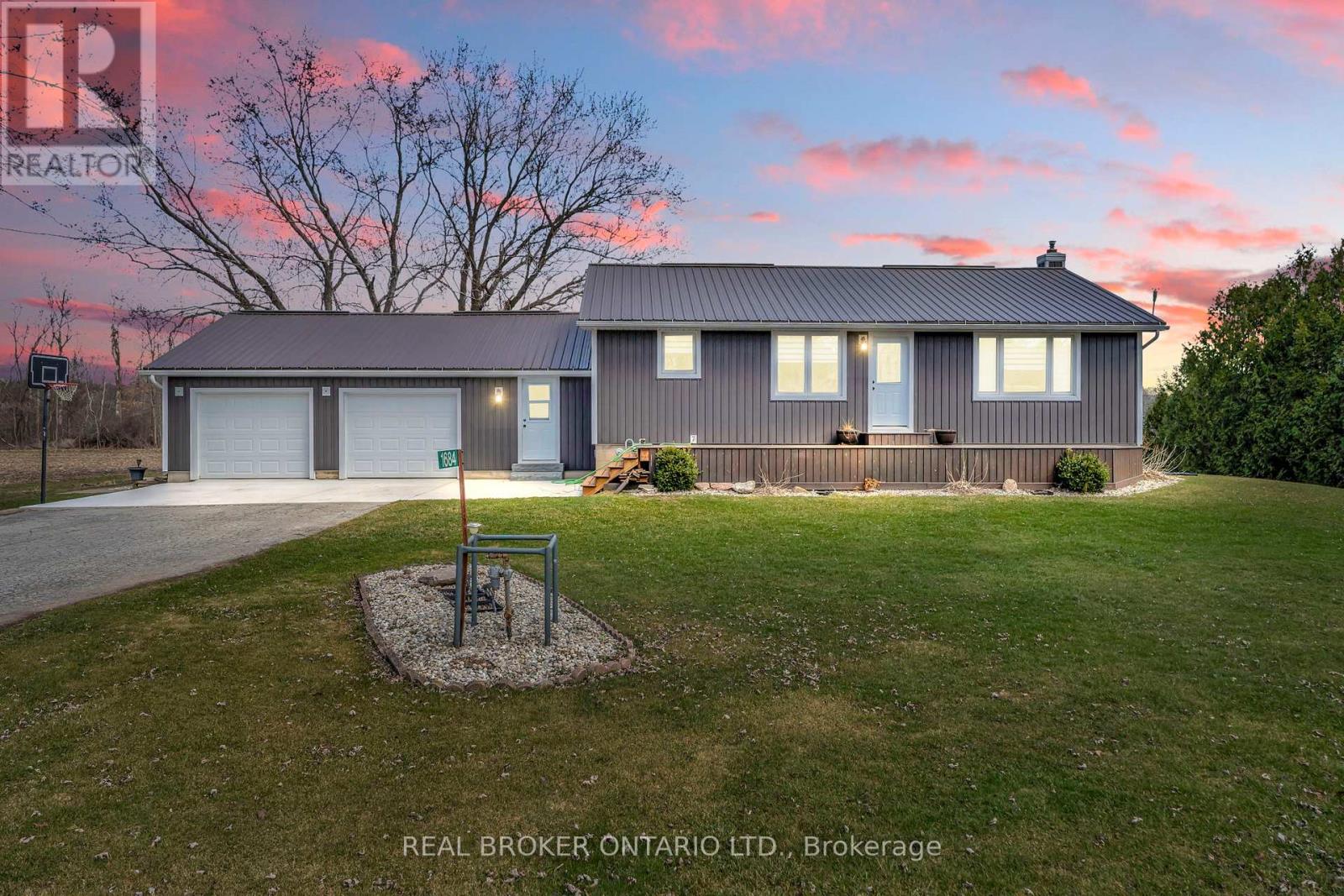 1684 Hazen Road, Norfolk, Ontario  N0E 1G0 - Photo 2 - X12390909