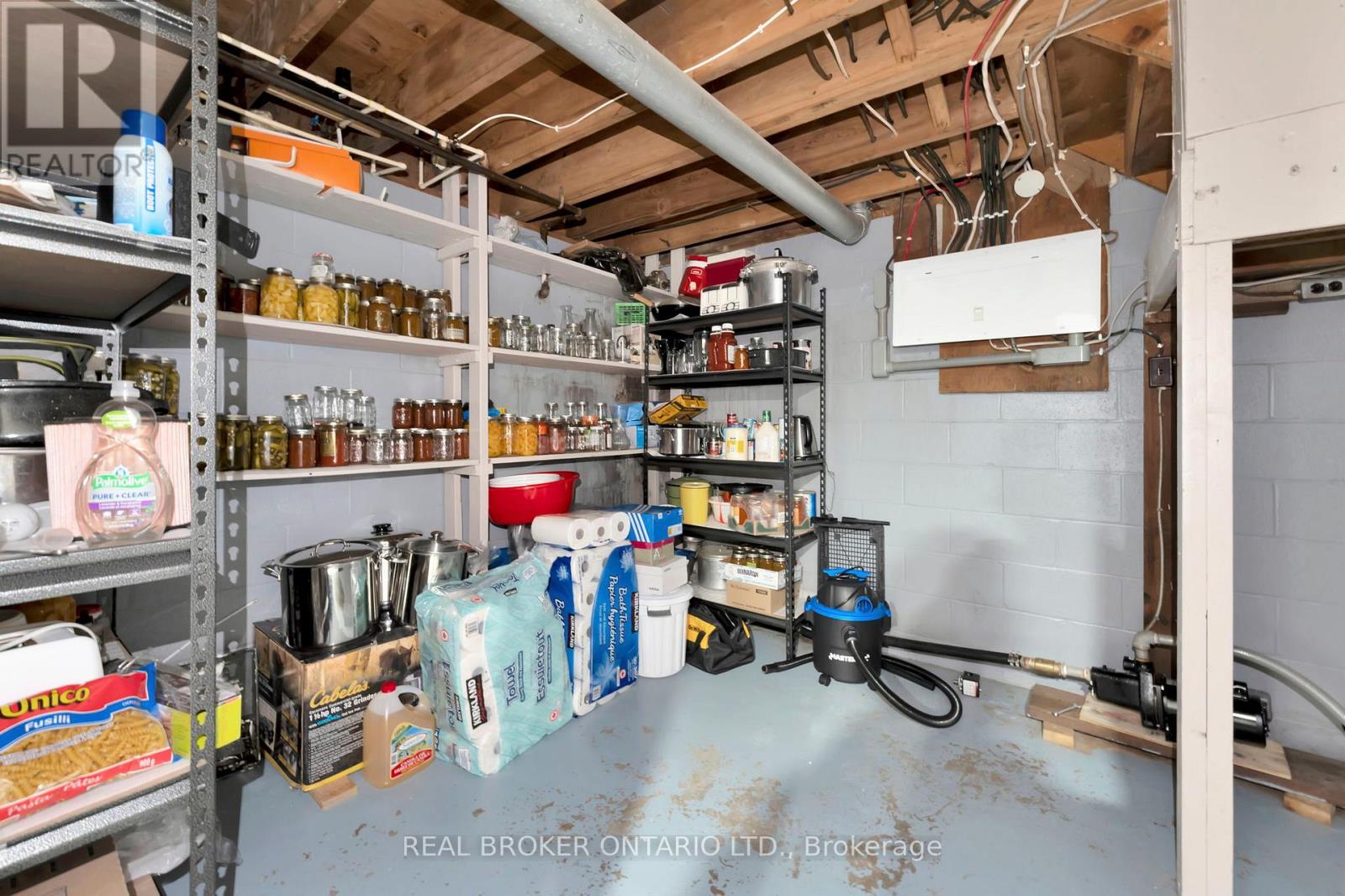 1684 Hazen Road, Norfolk, Ontario  N0E 1G0 - Photo 32 - X12390909