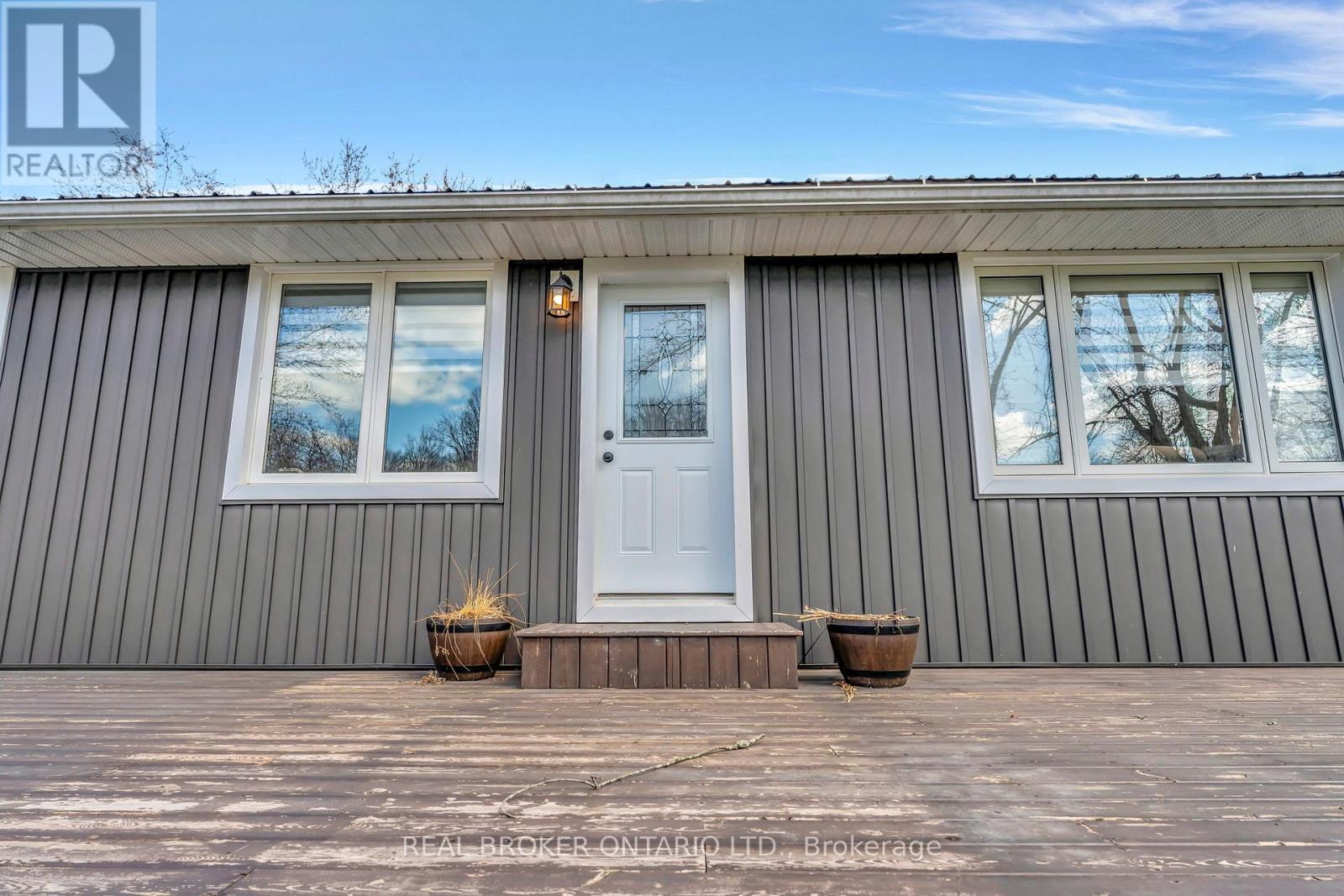 1684 Hazen Road, Norfolk, Ontario  N0E 1G0 - Photo 6 - X12390909