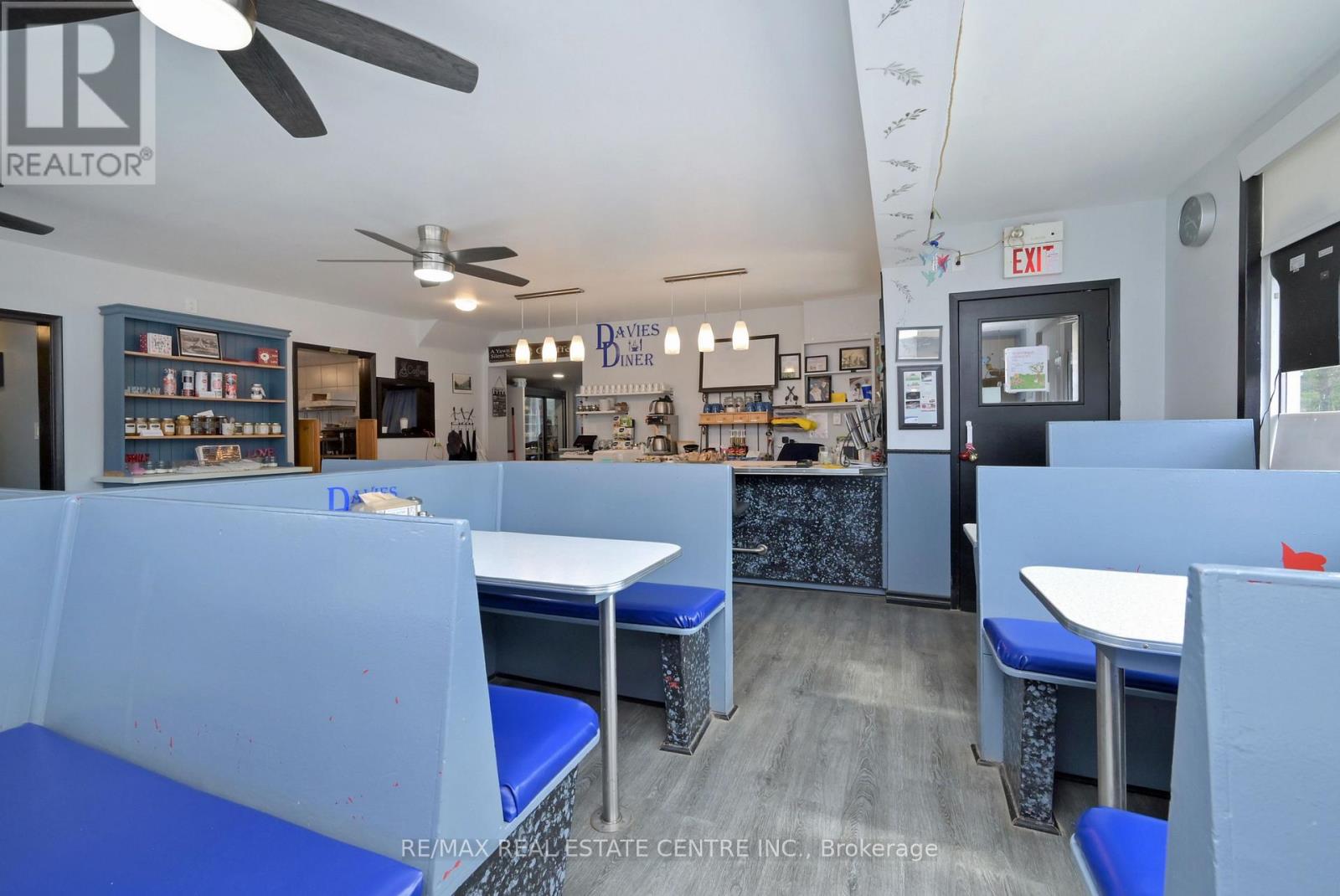 47 Main Street, East Luther Grand Valley, Ontario  L9W 5S8 - Photo 10 - X12391000