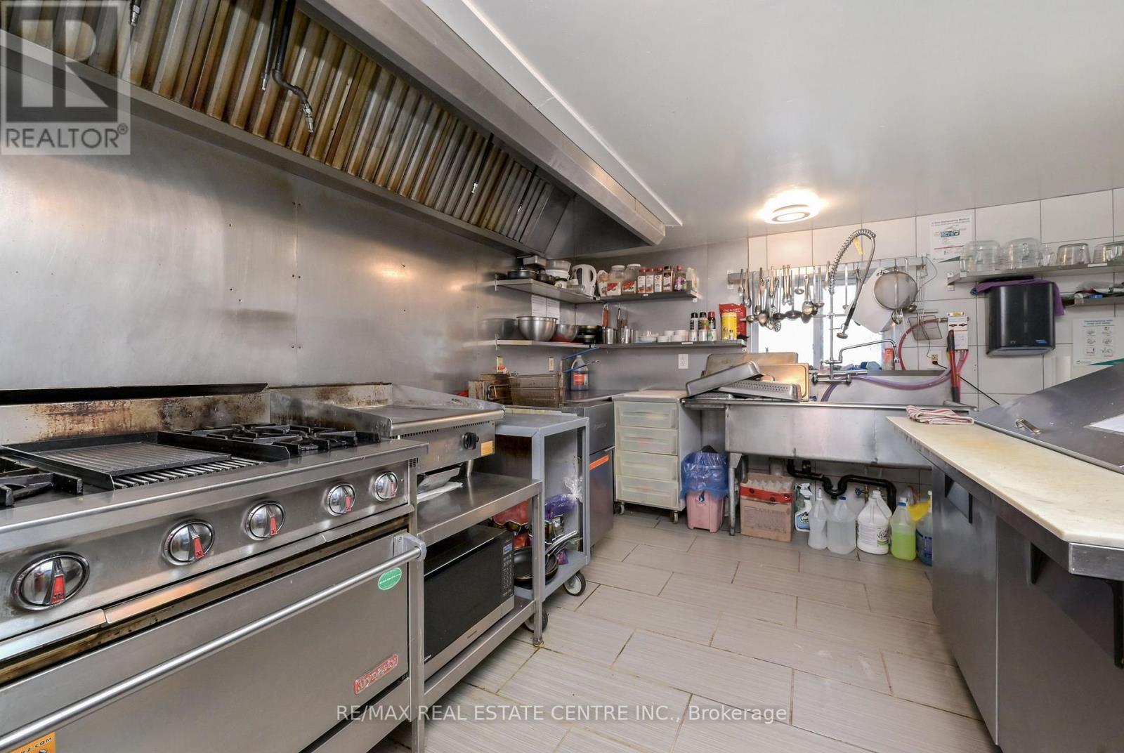 47 Main Street, East Luther Grand Valley, Ontario  L9W 5S8 - Photo 16 - X12391000