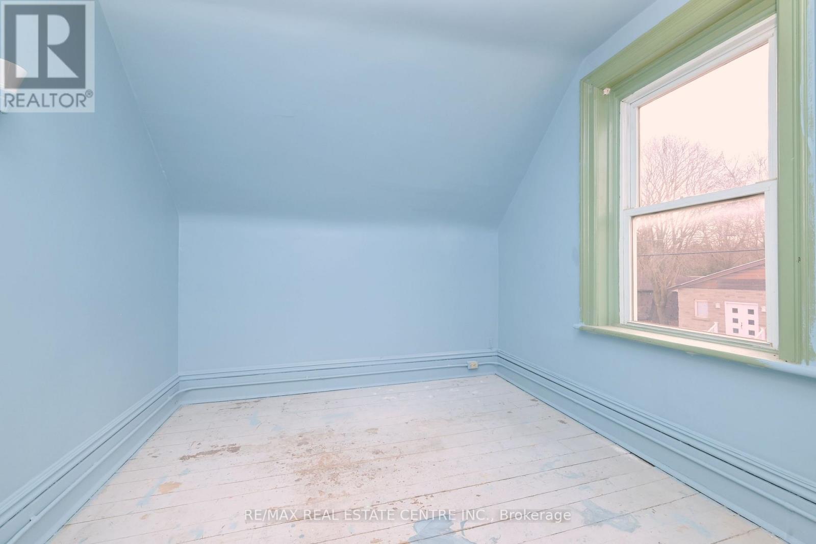 47 Main Street, East Luther Grand Valley, Ontario  L9W 5S8 - Photo 19 - X12391000