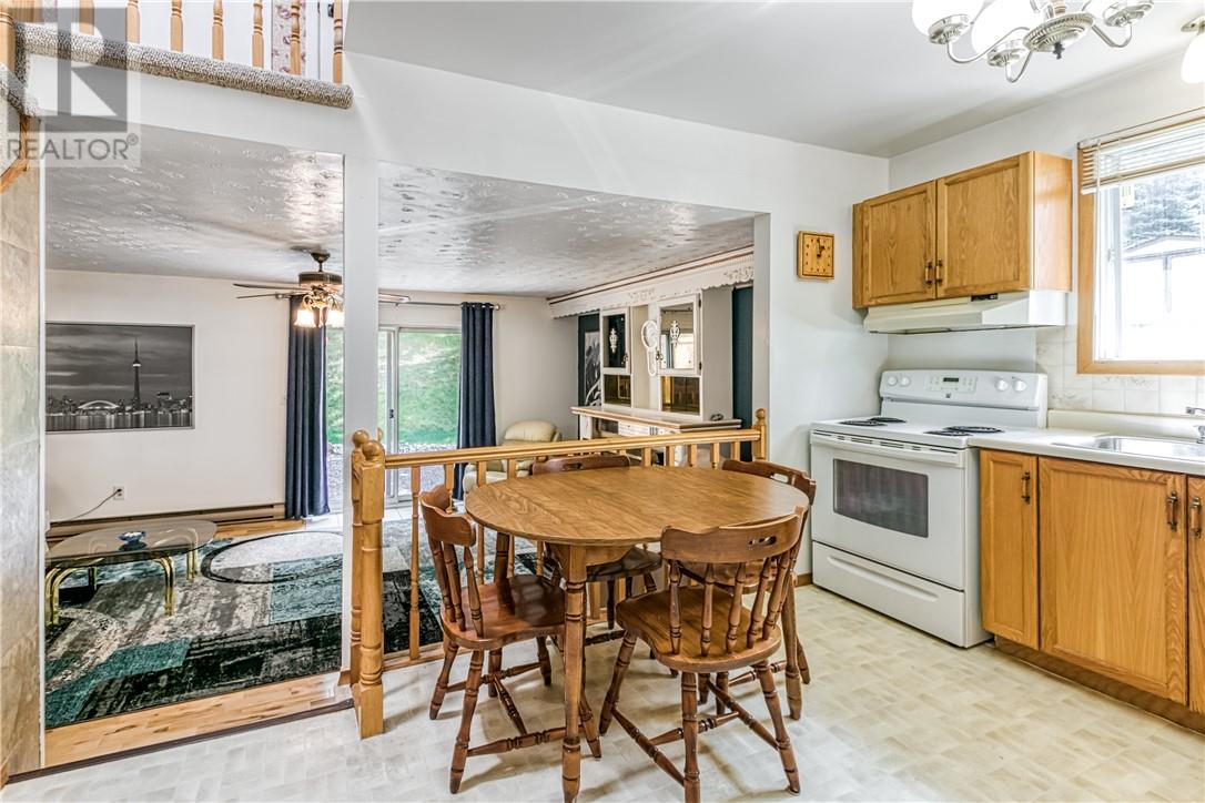 238 Third Avenue, Sudbury, Ontario  P3B 3P8 - Photo 8 - 2124553