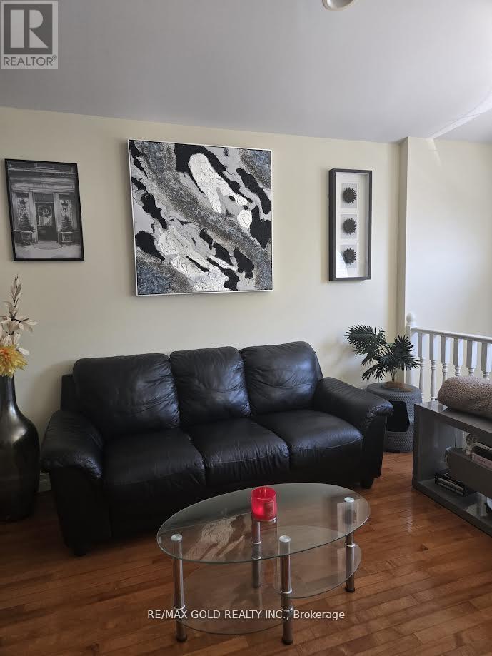 975 Albert Road, Windsor, Ontario  N8Y 3P1 - Photo 5 - X12391031