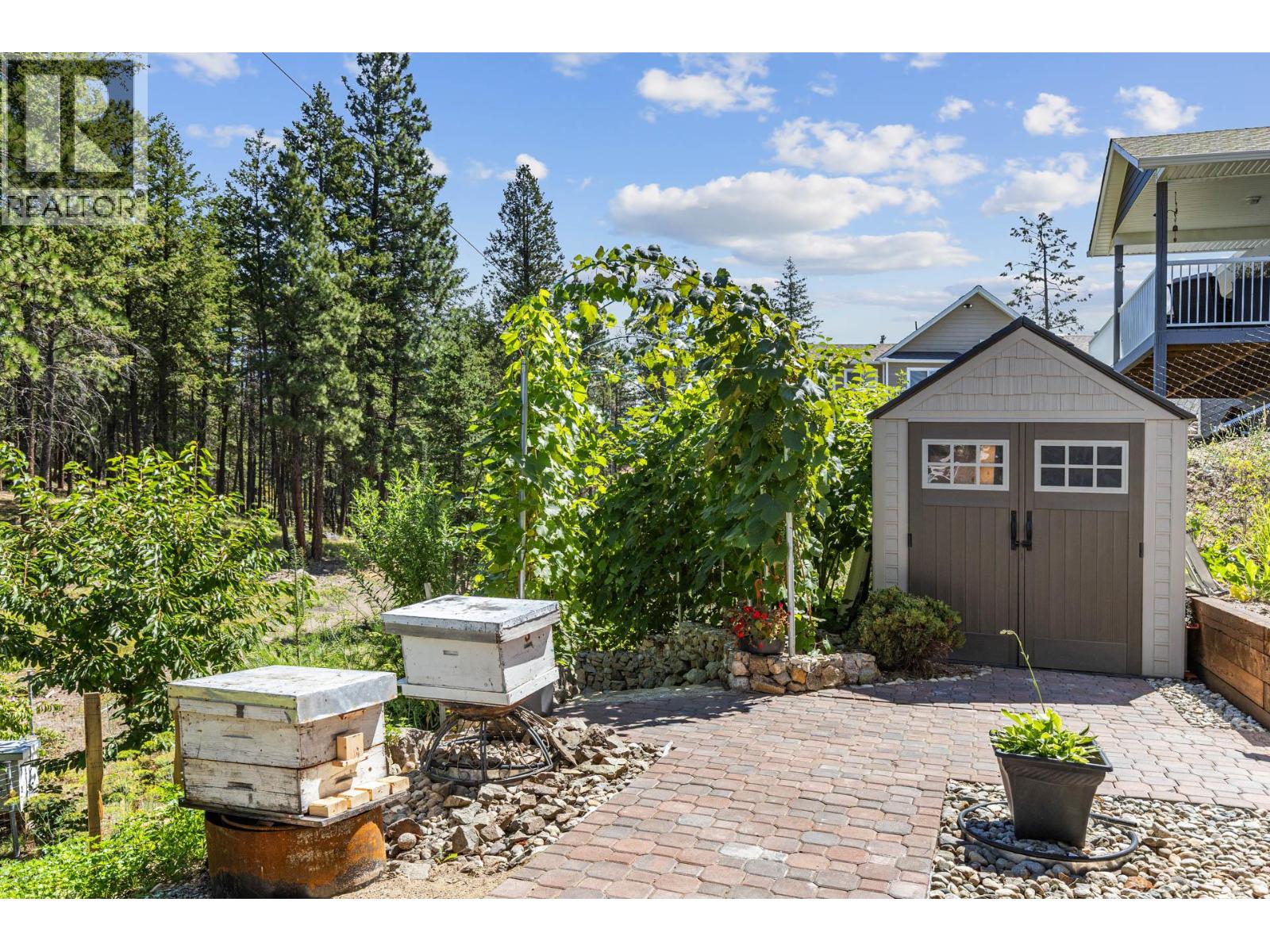 690 Muir Road, Kelowna, British Columbia  V1Z 3W2 - Photo 41 - 10358304