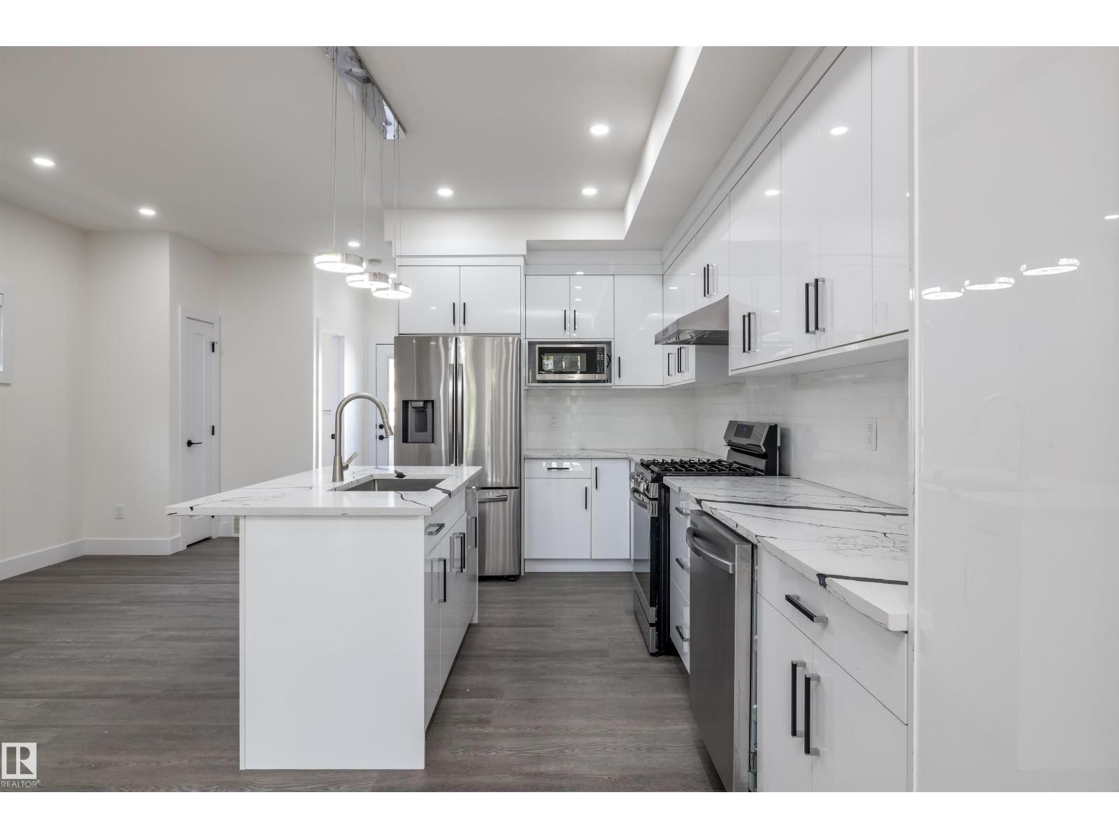 7540 81 Av Nw, Edmonton, Alberta  T6C 0V5 - Photo 10 - E4456854