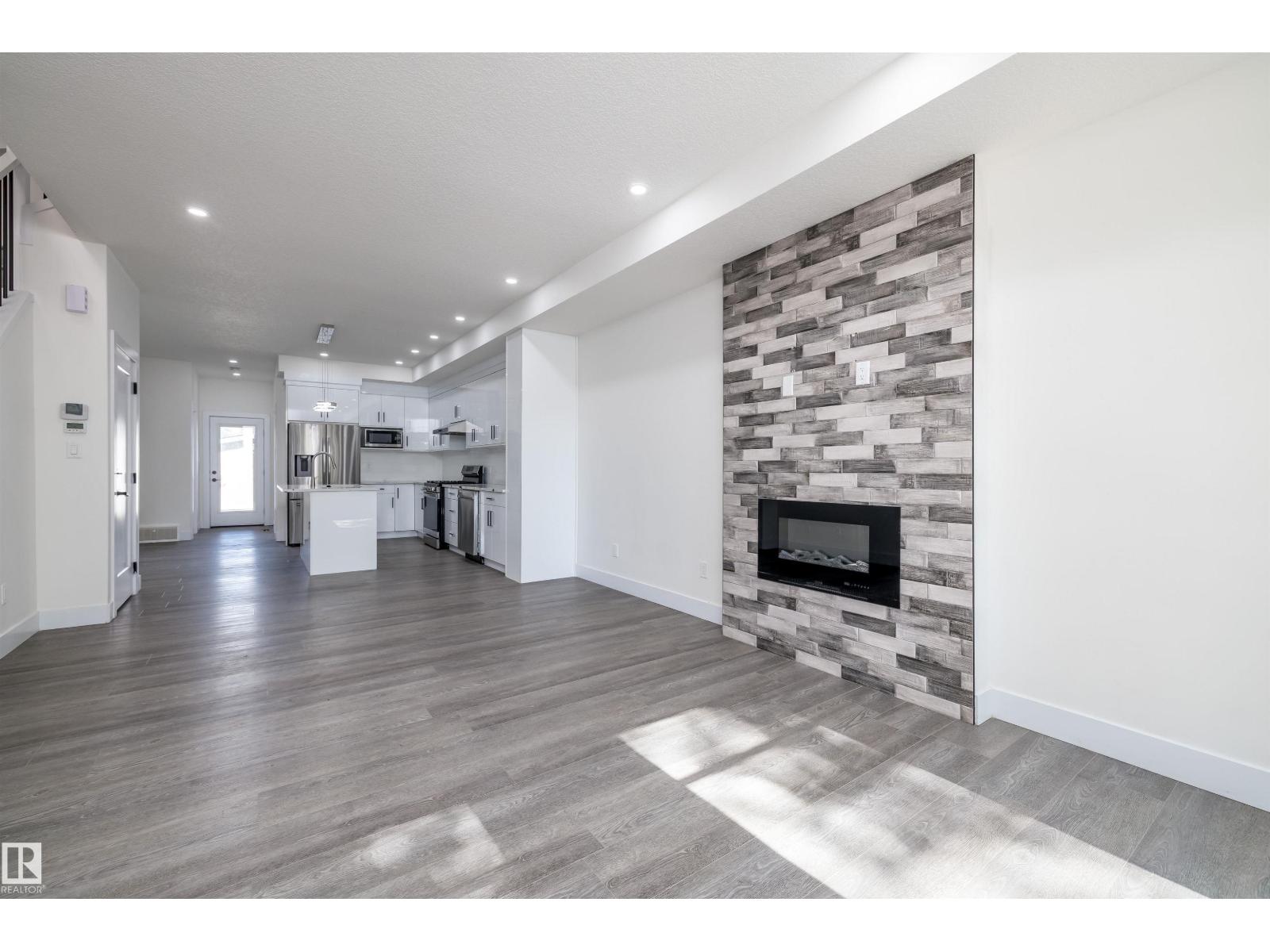 7540 81 Av Nw, Edmonton, Alberta  T6C 0V5 - Photo 4 - E4456854
