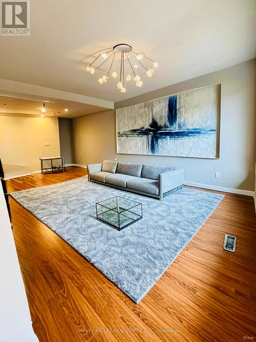 MAIN - 47 SANTA BARBARA ROAD, Toronto, Ontario
