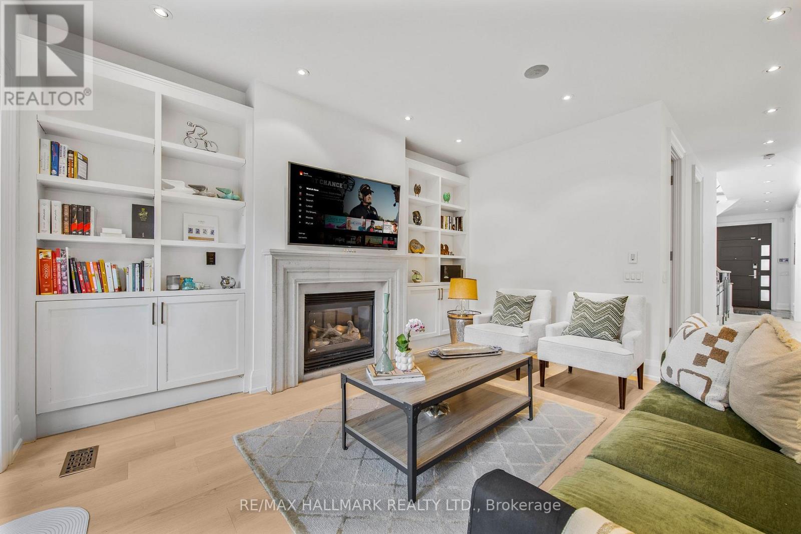 488 Brookdale Avenue, Toronto, Ontario  M5M 1R7 - Photo 15 - C12391083