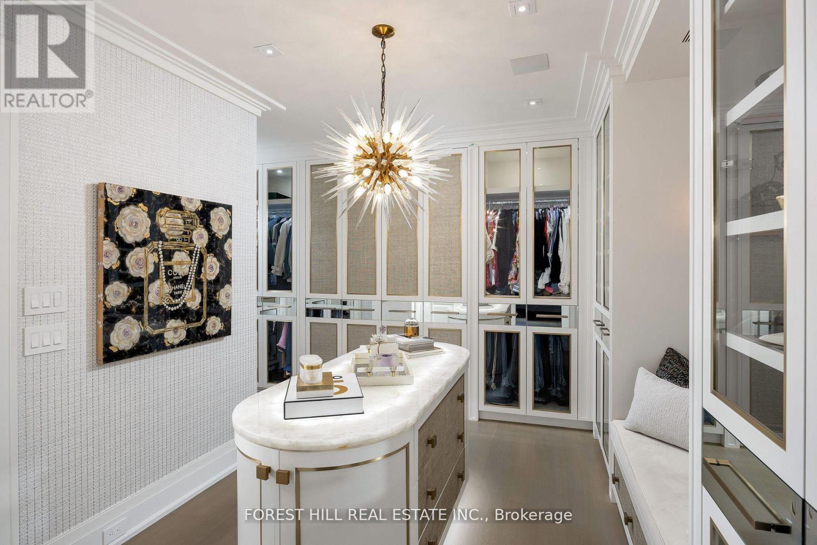 239 Cortleigh Boulevard, Toronto, Ontario  M5N 1P8 - Photo 27 - C12391151