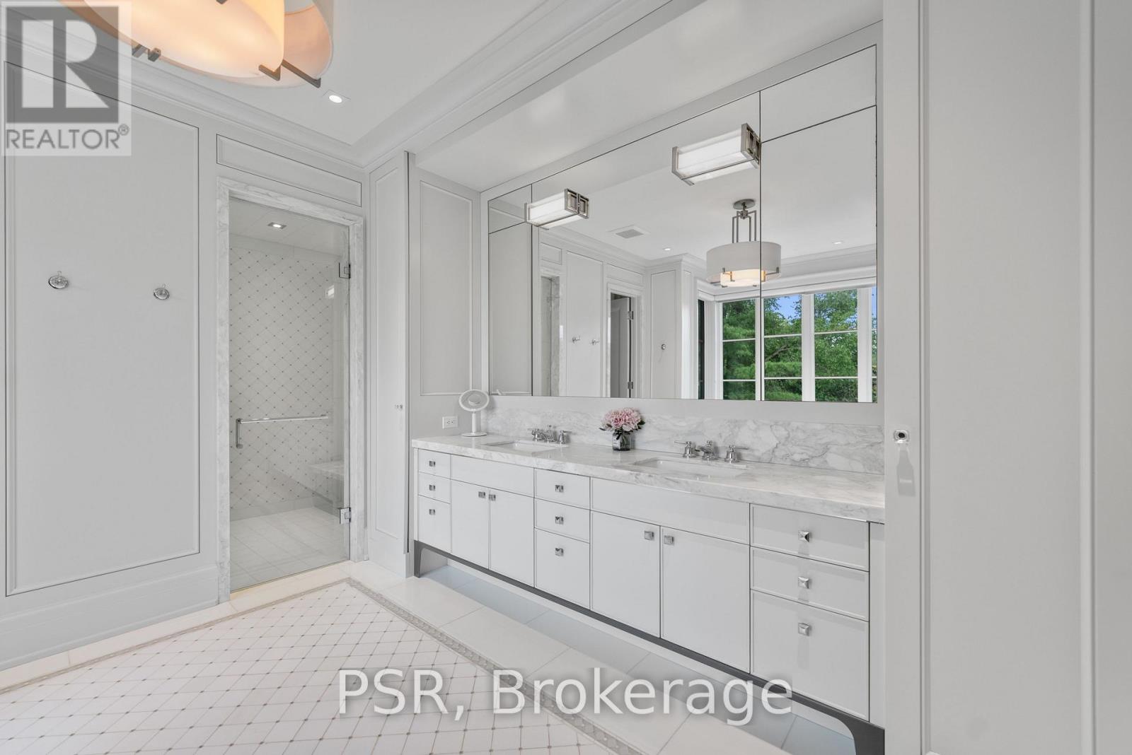 221 Dunvegan Road, Toronto, Ontario  M5P 2P3 - Photo 10 - C12391173
