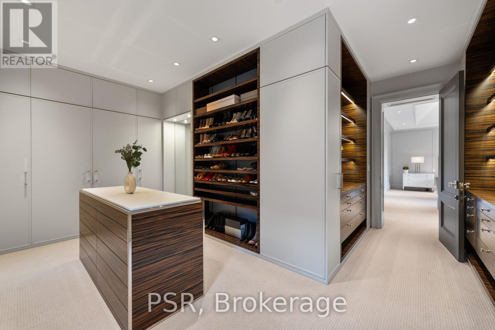221 Dunvegan Road, Toronto, Ontario  M5P 2P3 - Photo 13 - C12391173
