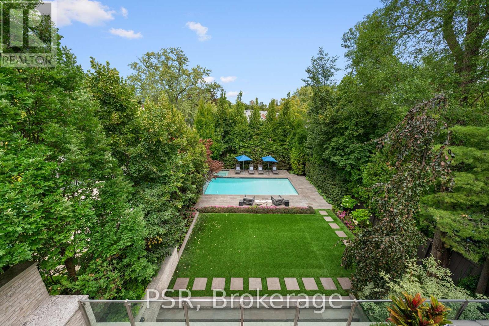 221 Dunvegan Road, Toronto, Ontario  M5P 2P3 - Photo 14 - C12391173