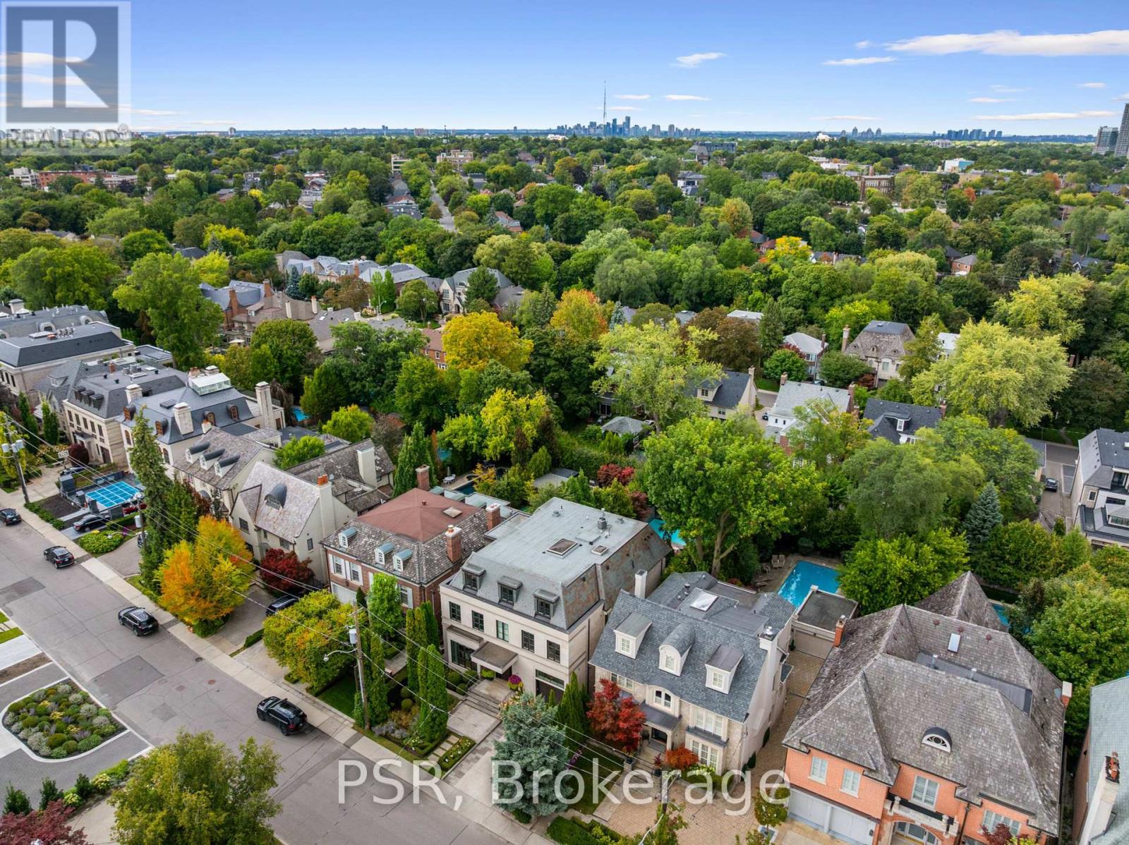 221 Dunvegan Road, Toronto, Ontario  M5P 2P3 - Photo 24 - C12391173