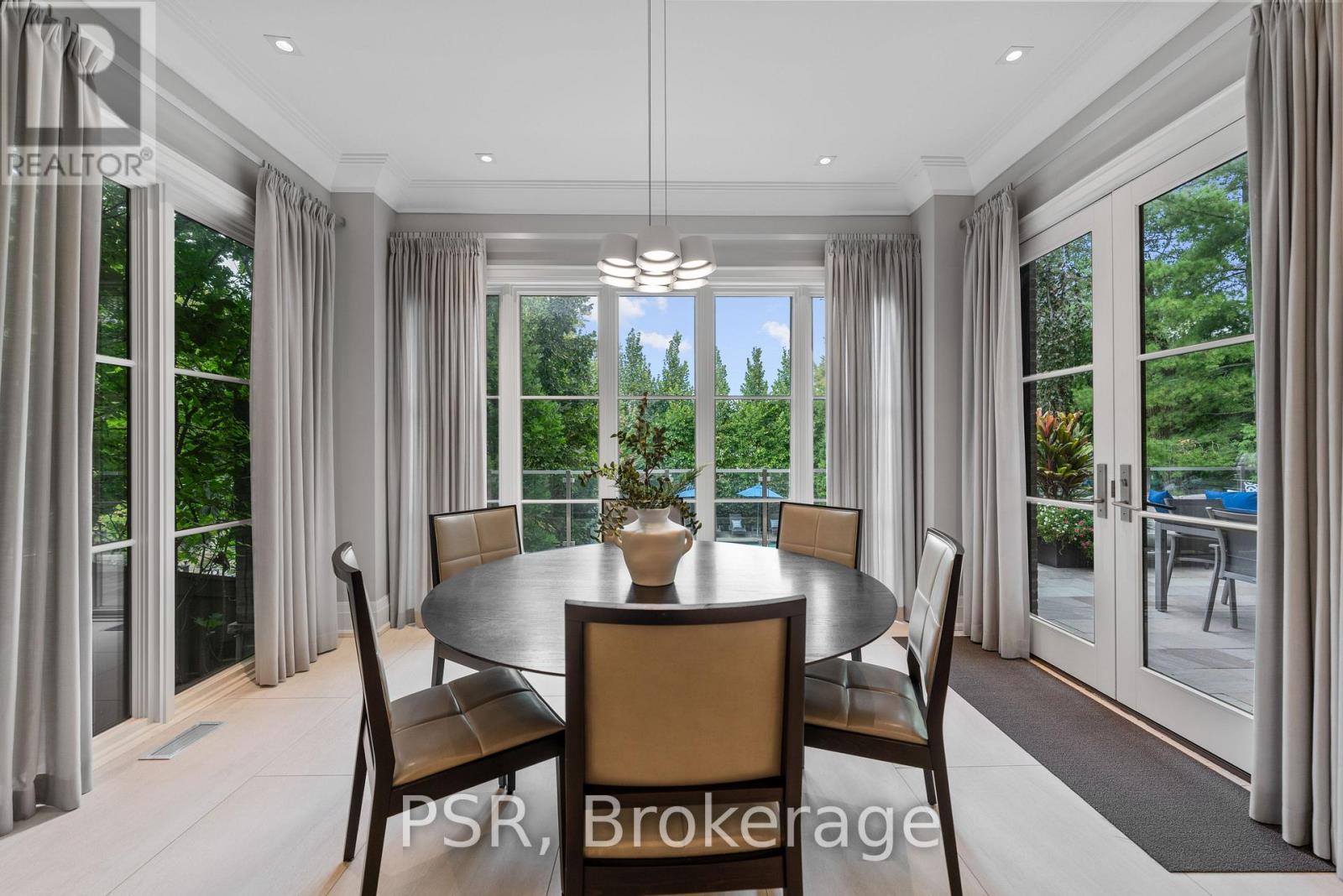 221 Dunvegan Road, Toronto, Ontario  M5P 2P3 - Photo 7 - C12391173