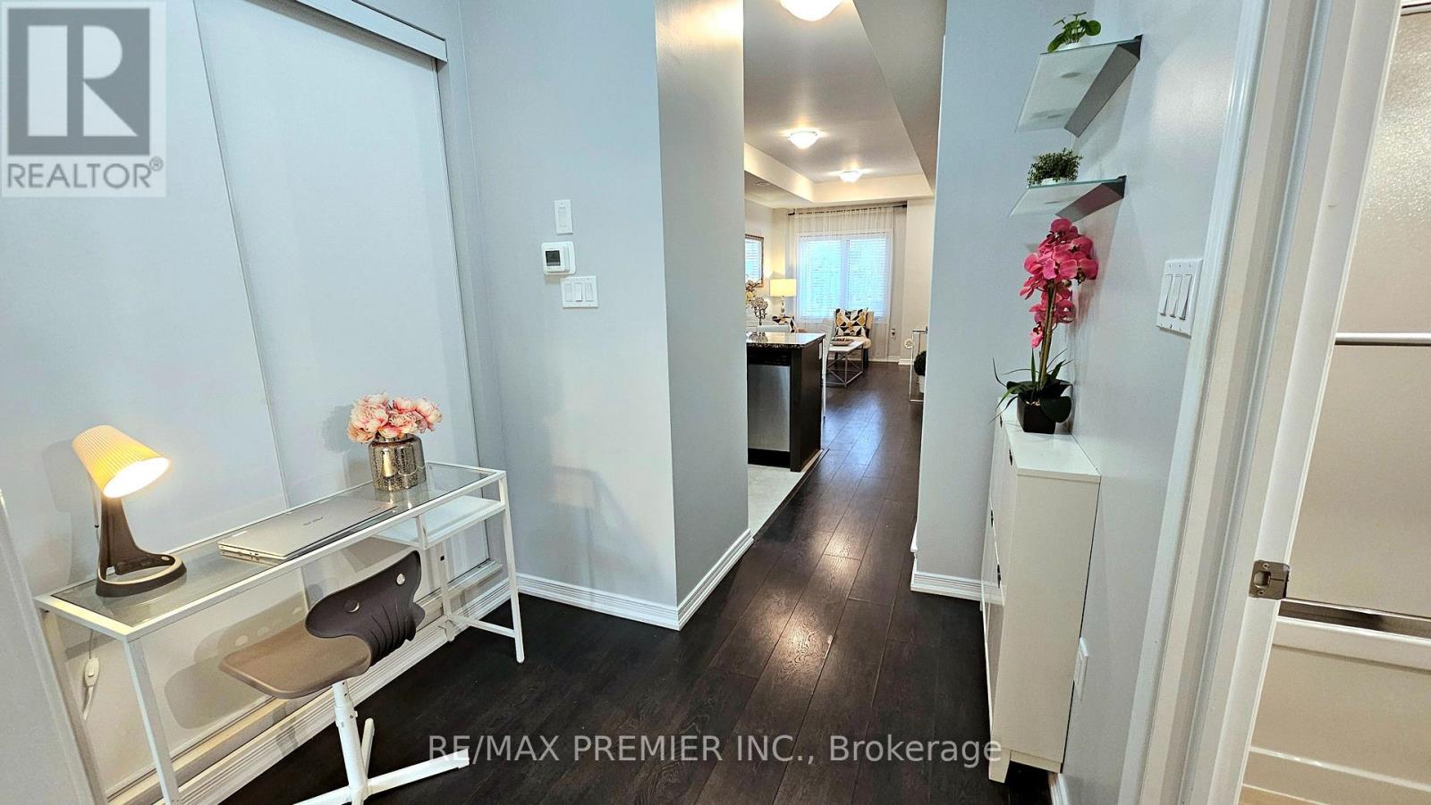 272 - 19 Coneflower Crescent, Toronto, Ontario  M2R 0A4 - Photo 22 - C12391189