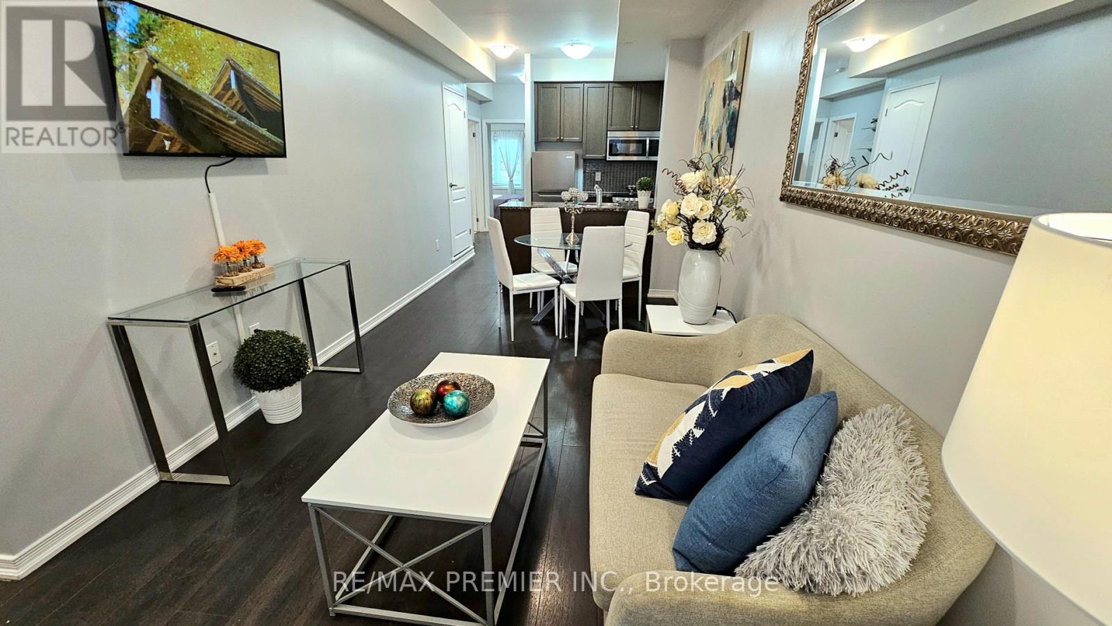 272 - 19 Coneflower Crescent, Toronto, Ontario  M2R 0A4 - Photo 9 - C12391189