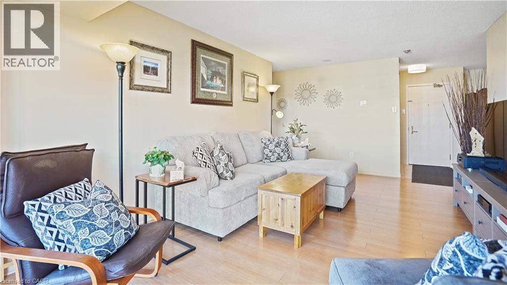 265 Westcourt Place Unit# 705, Waterloo, Ontario  N2L 6E4 - Photo 9 - 40767297