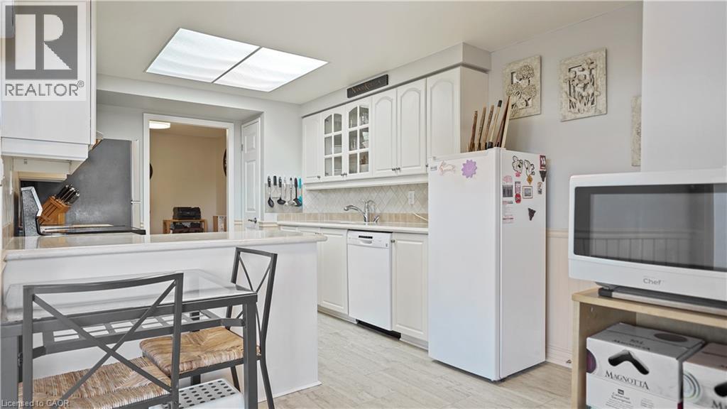 265 Westcourt Place Unit# 705, Waterloo, Ontario  N2L 6E4 - Photo 19 - 40767297