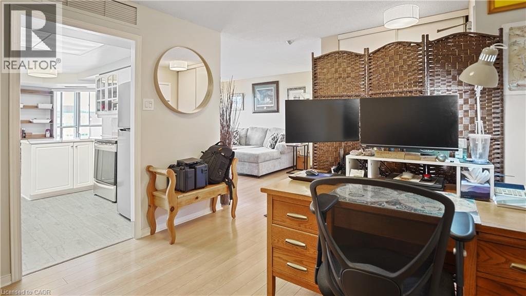 265 Westcourt Place Unit# 705, Waterloo, Ontario  N2L 6E4 - Photo 14 - 40767297