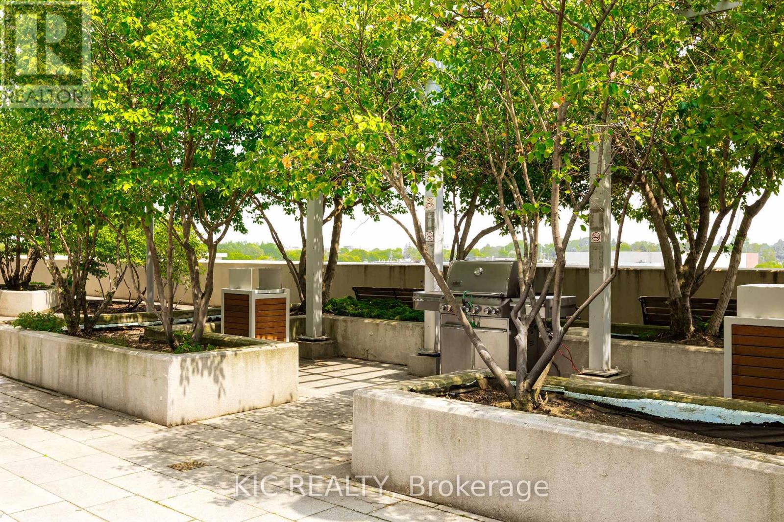 2312 - 181 Village Green Square, Toronto (Agincourt South-Malvern West), Ontario  M1S 0K6 - Photo 15 - E12391148
