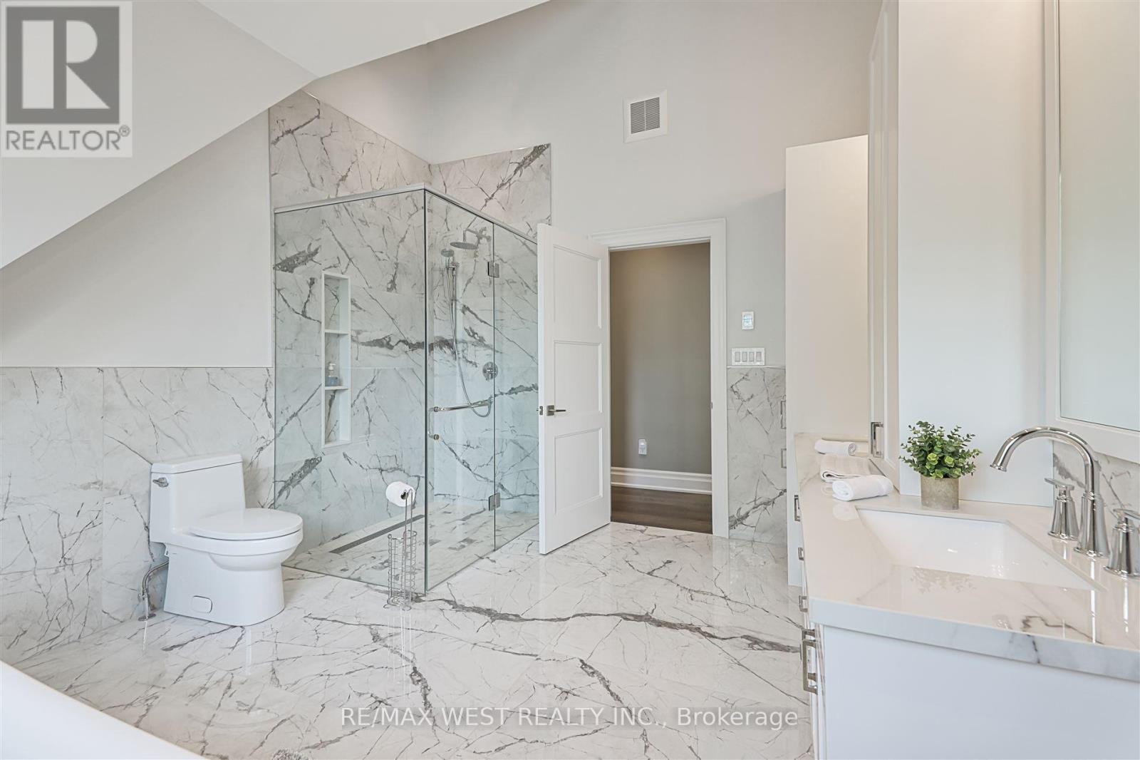 18 Windy Ridge Drive, Toronto (Scarborough Village), Ontario  M1M 1H5 - Photo 33 - E12391164