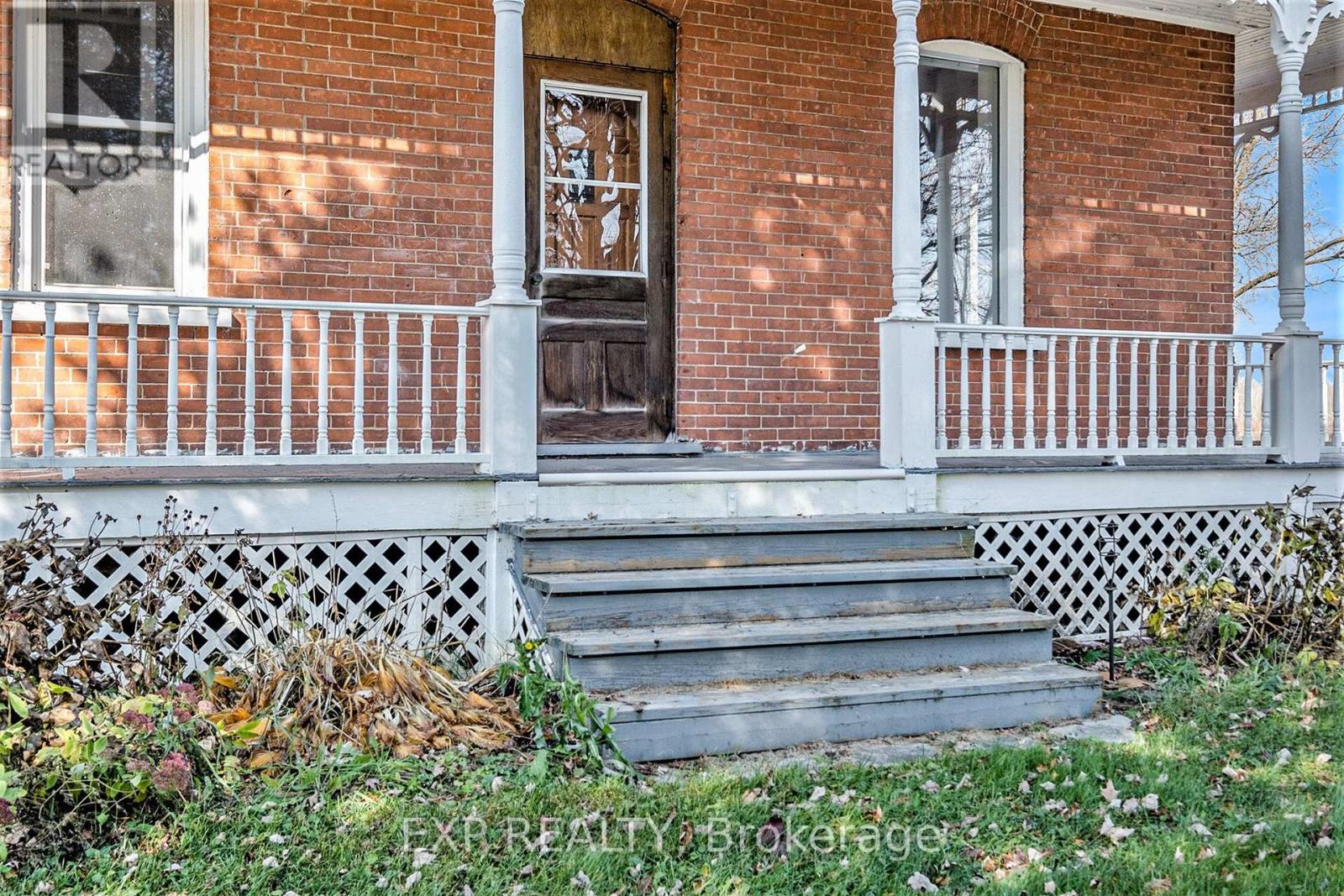 18873 Kenyon Concession 5 Road, North Glengarry, Ontario  K0C 1A0 - Photo 4 - X12391236