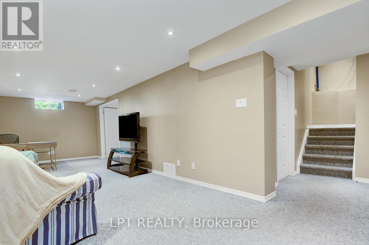 611 Tourelle Drive, Ottawa, Ontario  K4A 3H5 - Photo 34 - X12391247