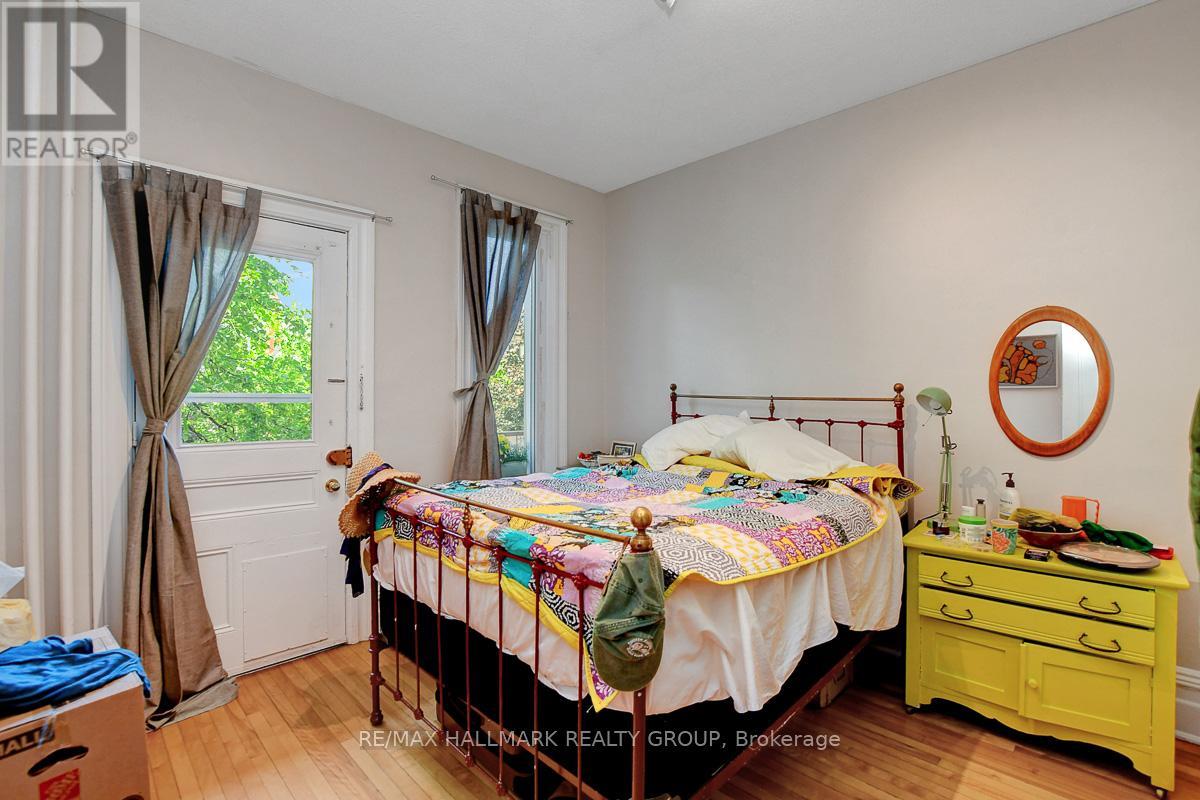 120 Strathcona Avenue S, Ottawa, Ontario  K1S 1X6 - Photo 15 - X12391254