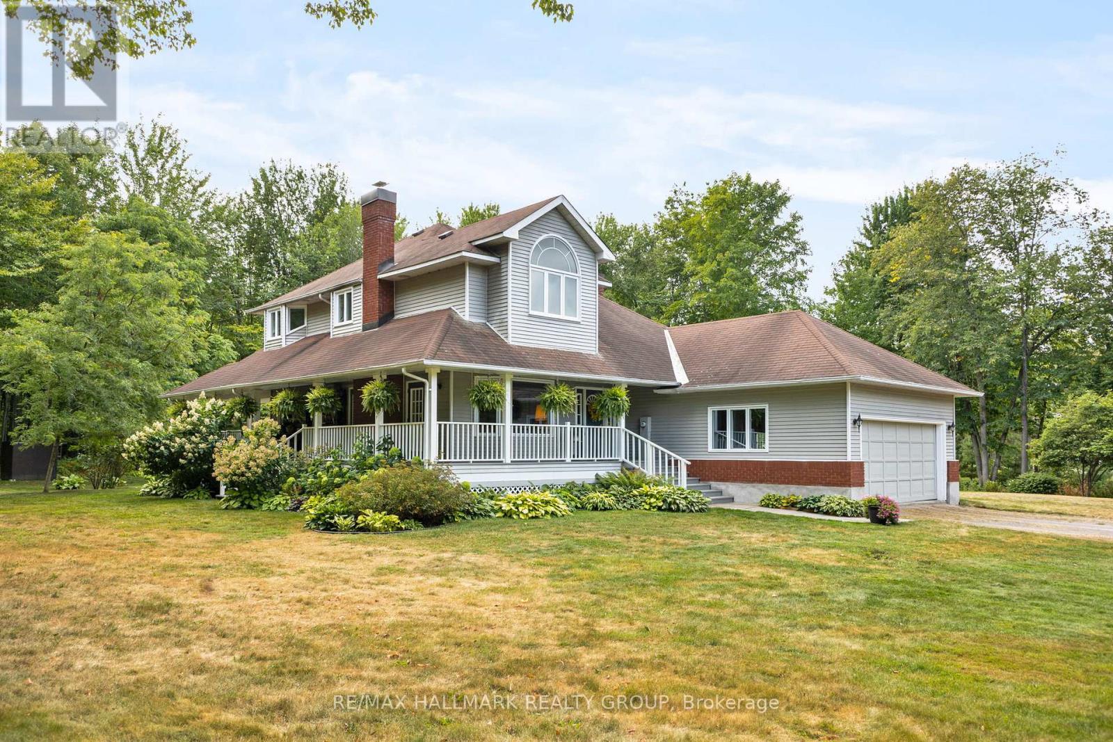 Property at 1103 RIDEAU BEND CRESCENT image 2
