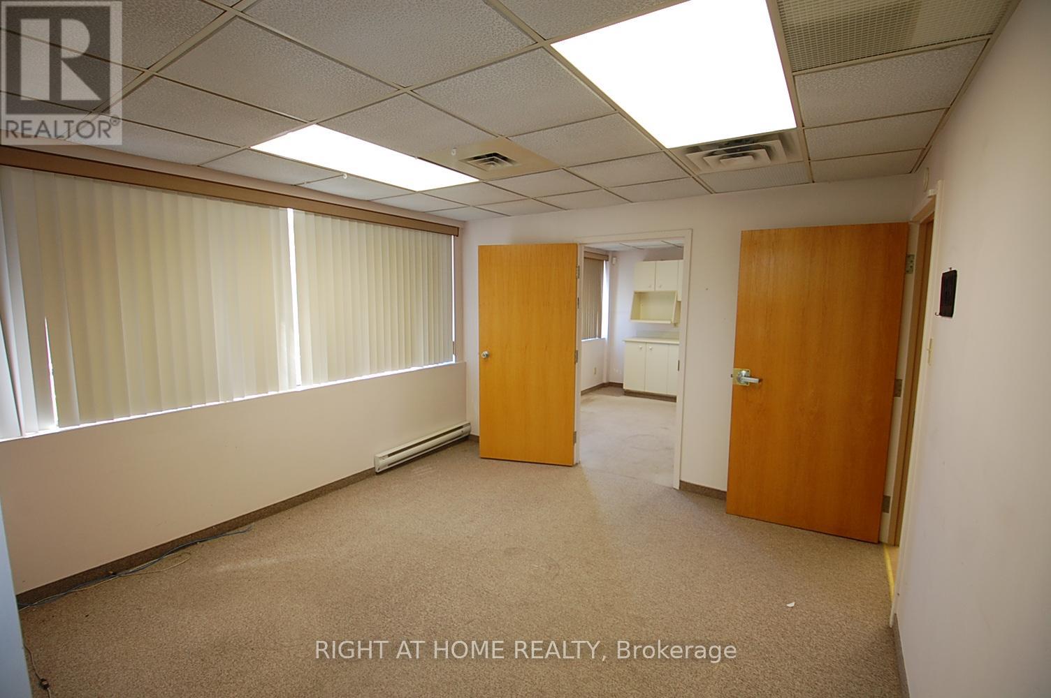 201 - 1468 Laurier Street, Clarence-Rockland, Ontario  K4K 1C7 - Photo 6 - X12391278