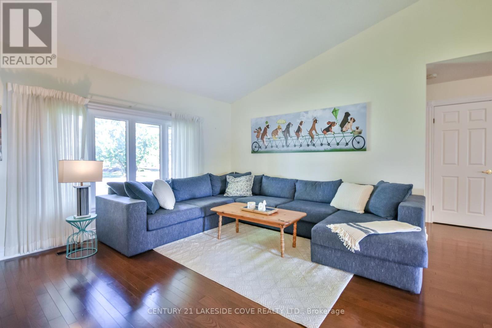 96 Bayshore Drive, Ramara (Brechin), Ontario  L0K 1B0 - Photo 29 - S12384994