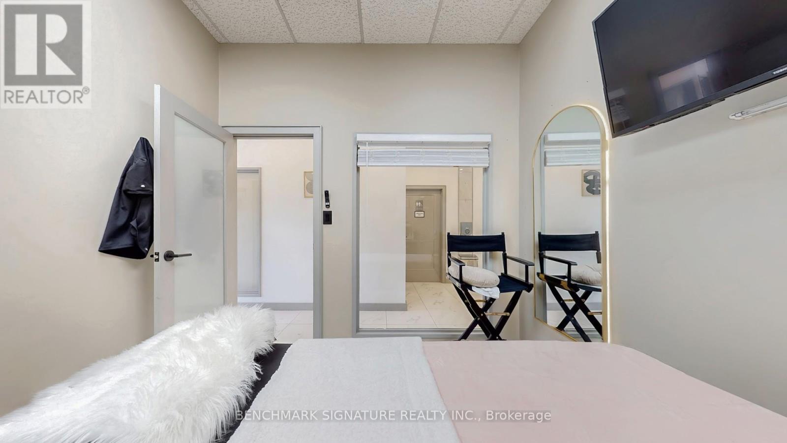 16 - 160 East Beaver Creek Road, Richmond Hill (Beaver Creek Business Park), Ontario  L4B 3J6 - Photo 17 - N12391064