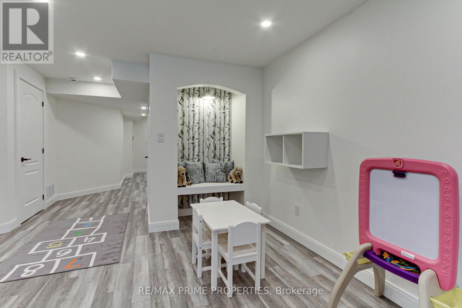 39 Scotia Road, Georgina, Ontario  L0E 1R0 - Photo 30 - N12391134