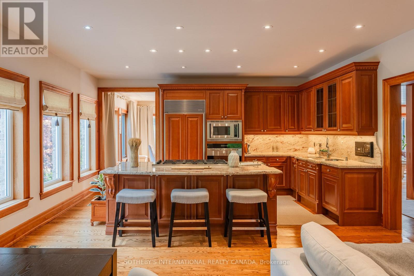 101 Paula Court, Vaughan (Kleinburg), Ontario  L0J 1C0 - Photo 25 - N12391155